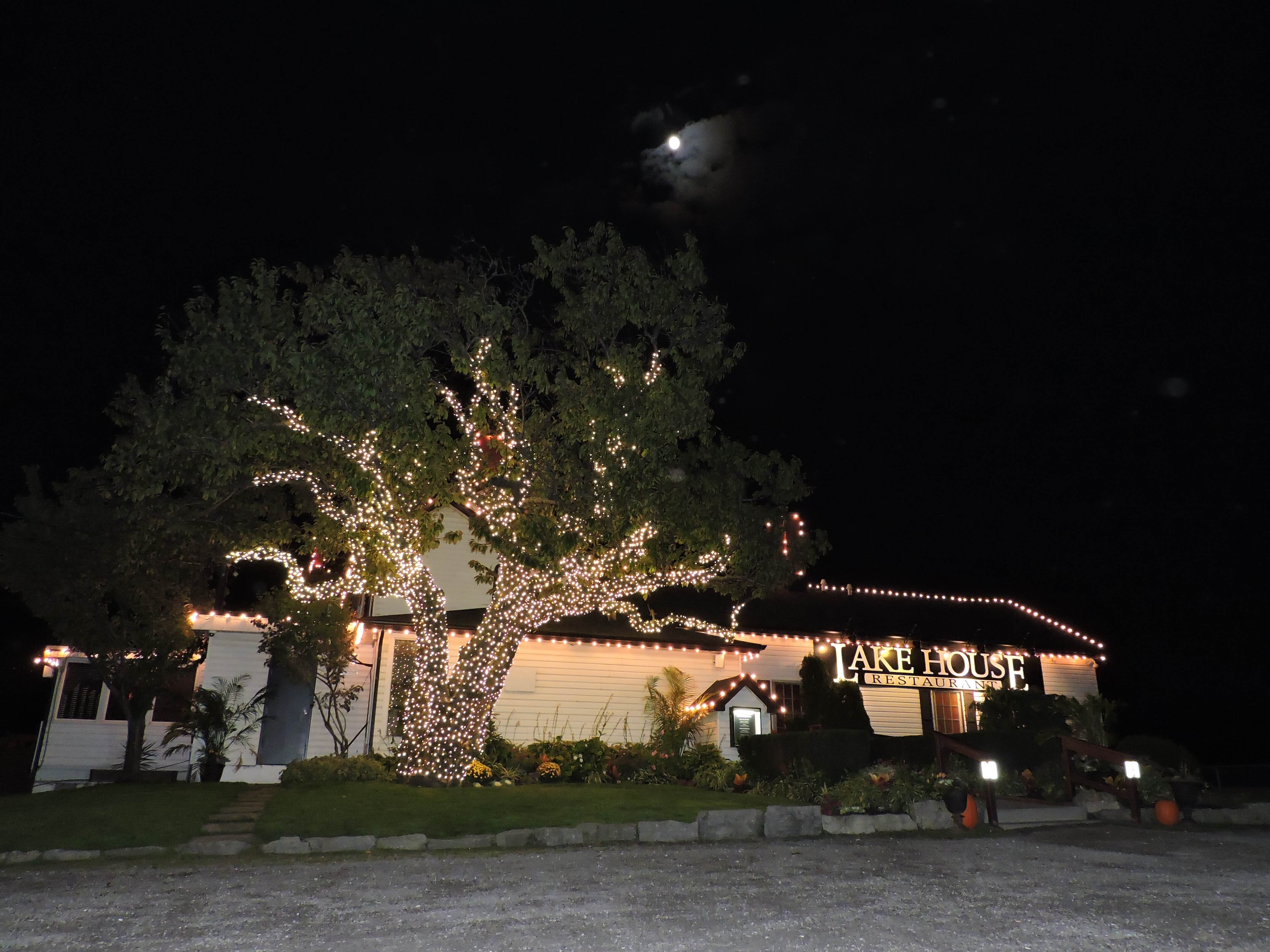 2014 Lakehous rest full pic 1